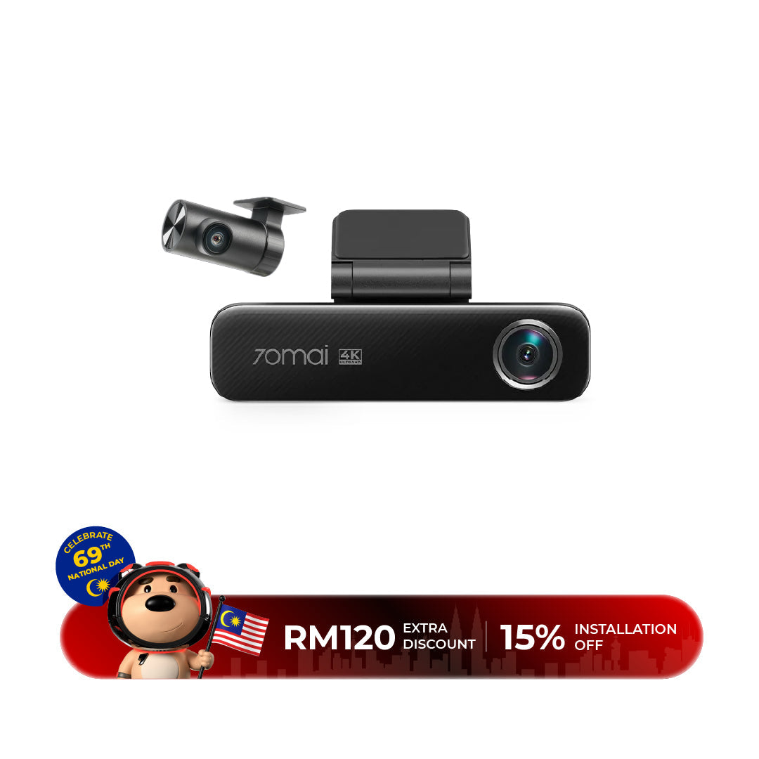 M800 4K dashcam with wide-angle lens and detachable top mount